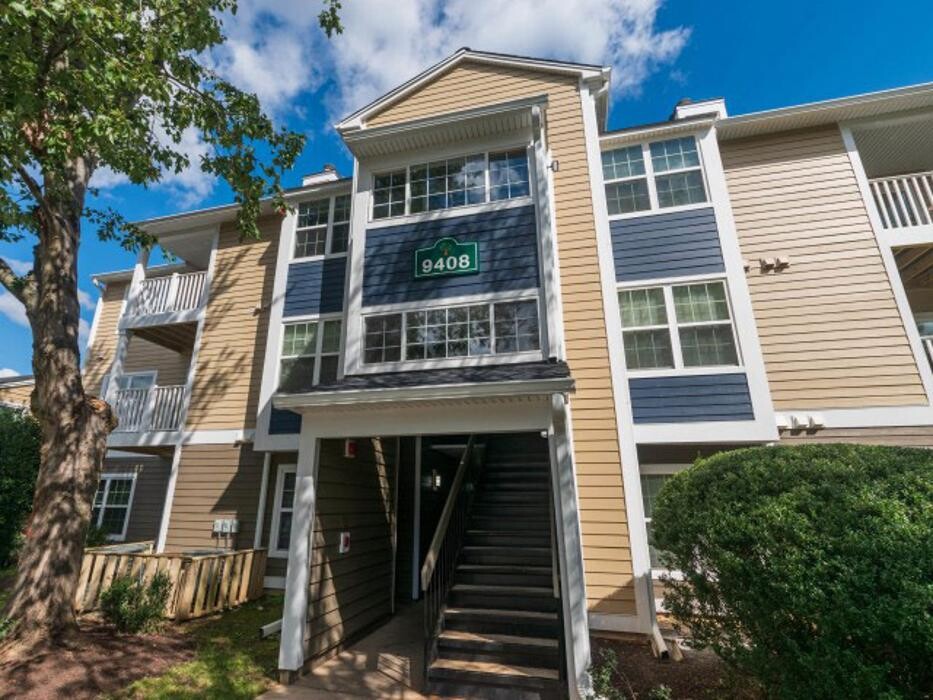 Images Spring House Apartments