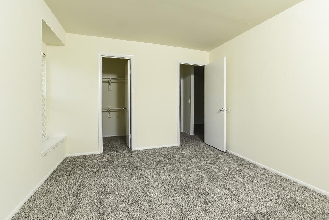 Images Spring House Apartments