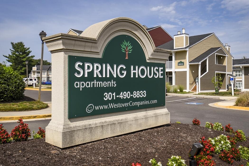 Images Spring House Apartments