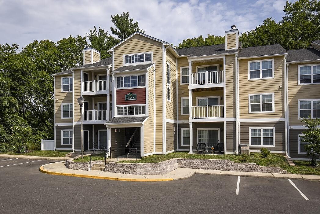 Images Spring House Apartments