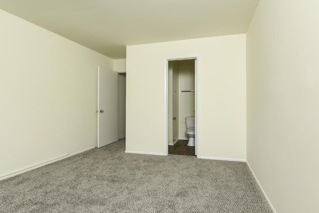 Images Spring House Apartments