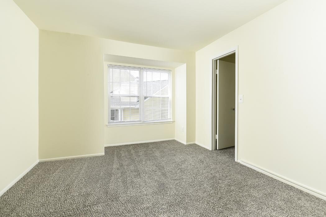 Images Spring House Apartments