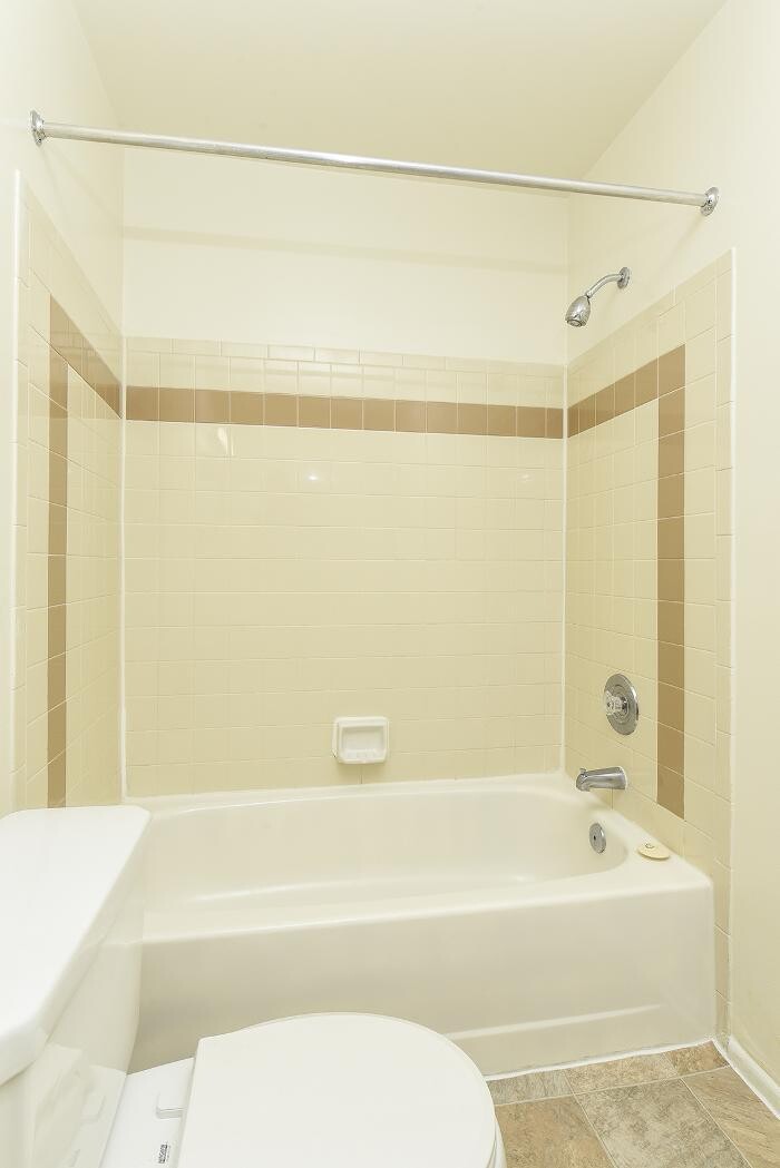 Images Spring House Apartments