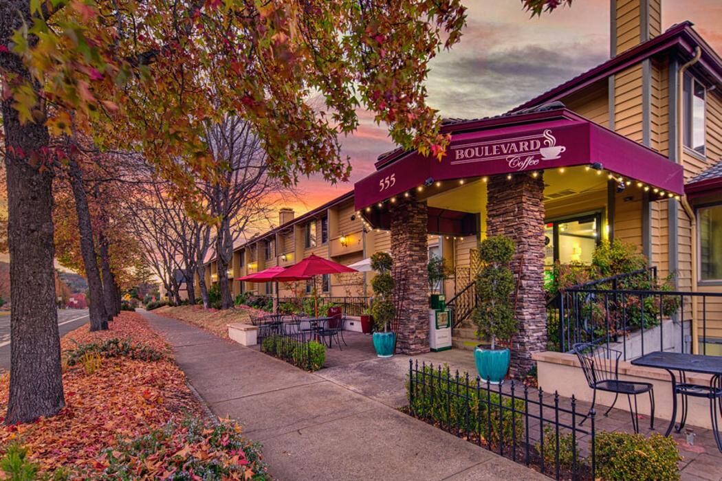 Images The Stratford Inn