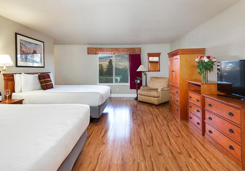 Images The Stratford Inn