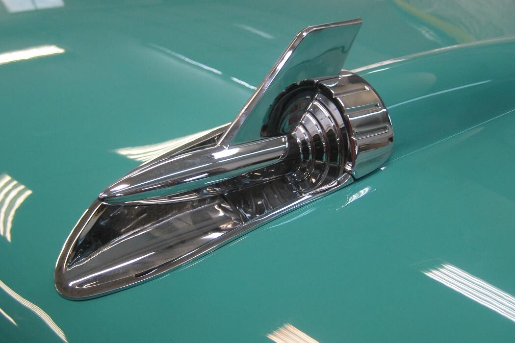 Images Factory Collision & Restoration