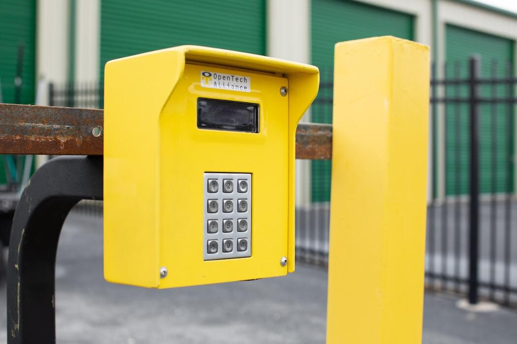 Images Superior Storage - Kenosha