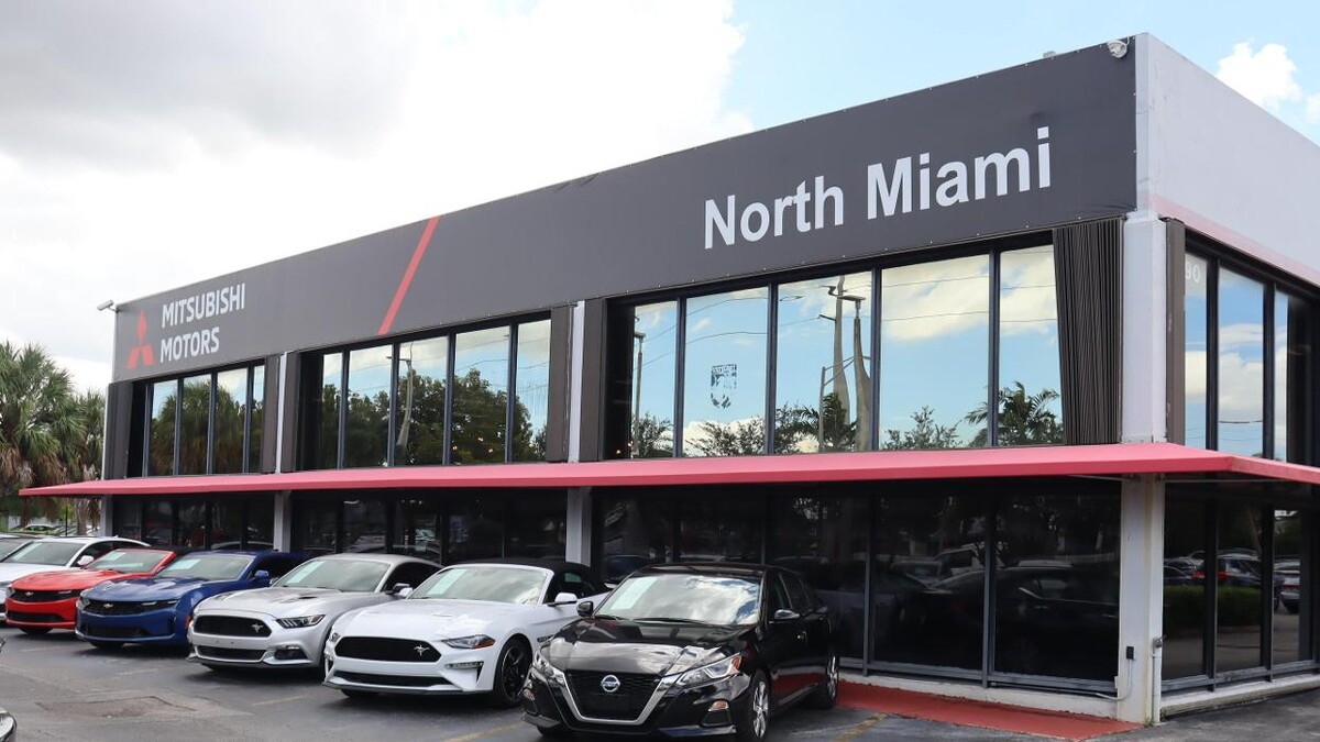 Images North Miami Mitsubishi