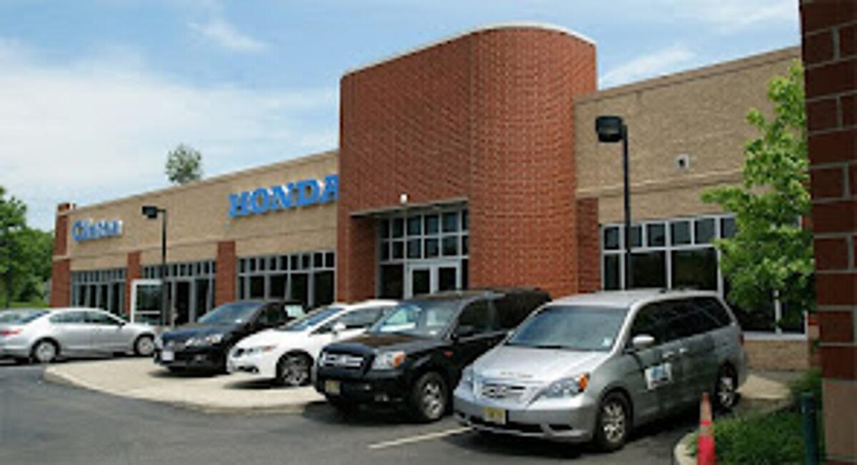 Clinton Honda Logo