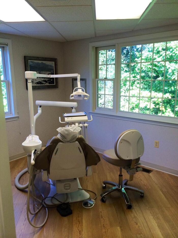 Images Larry A. Johnson, DDS, PC
