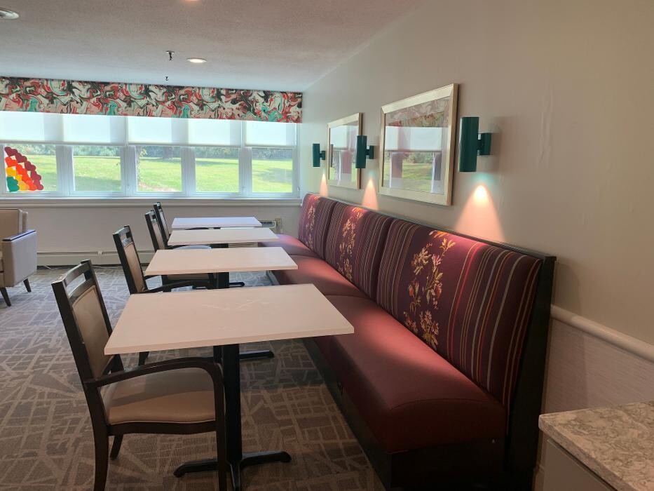 Images River Glen Health Care Center