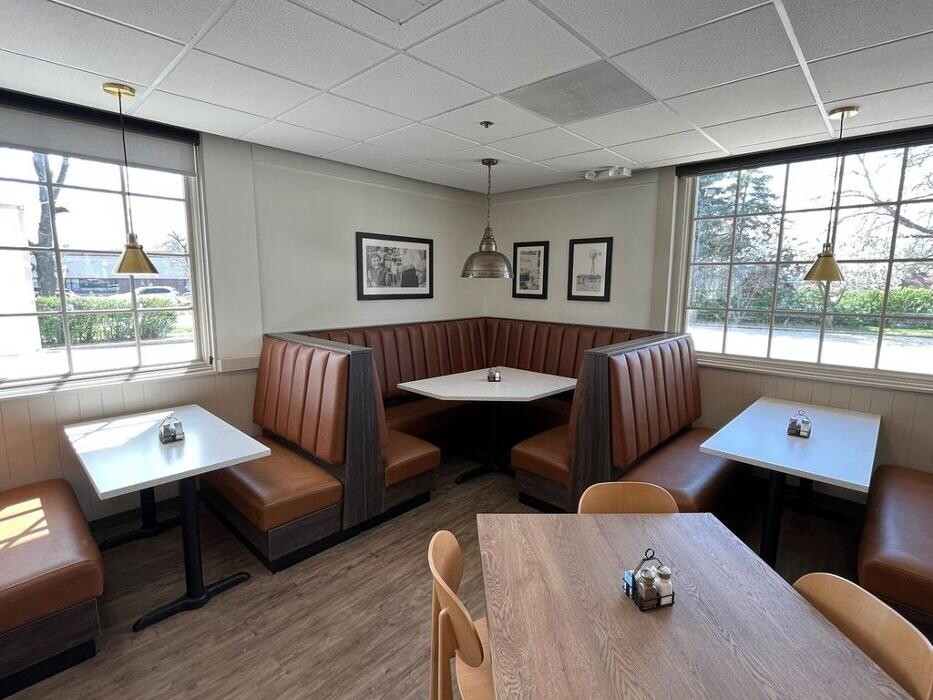 Images Village Inn (+ Bakers Square Pie)