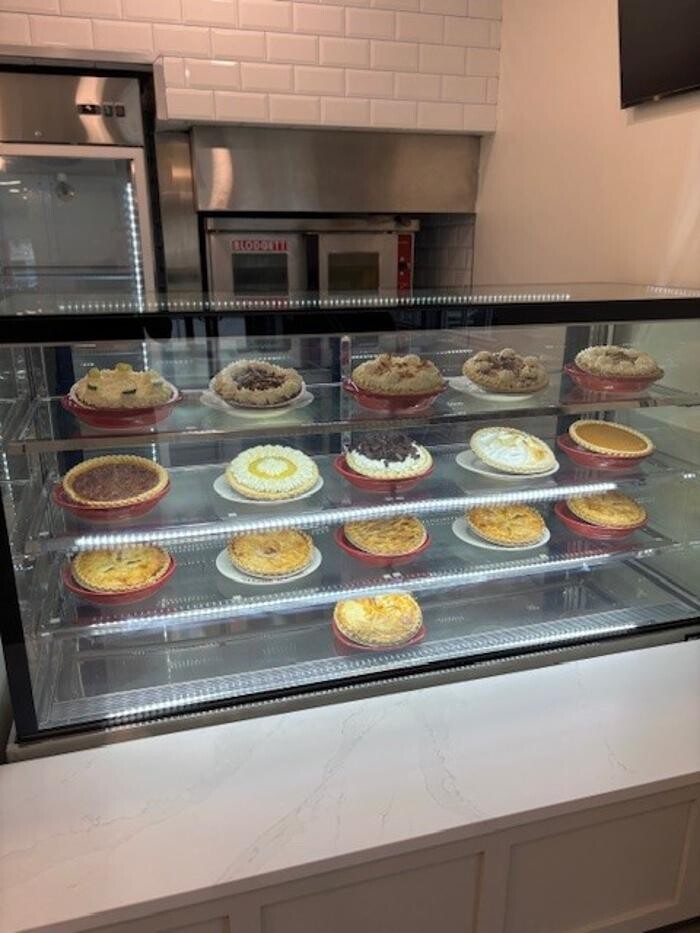 Images Village Inn (+ Bakers Square Pie)