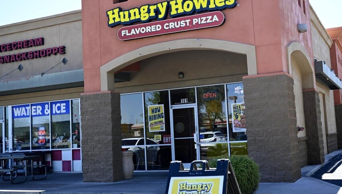 Images Hungry Howie's Pizza