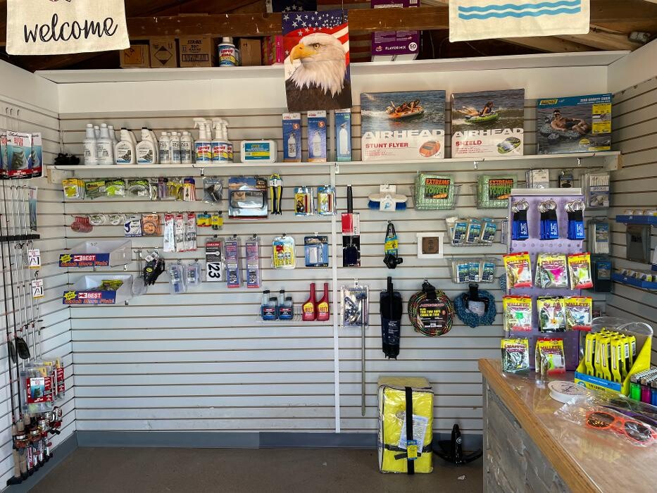 Images Swinging Bridge Lake Marina