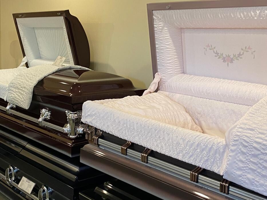 Images Mallett Funeral Home and Crematory