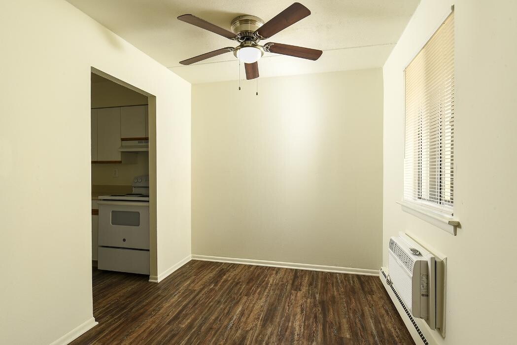 Images Norwood House Apartments