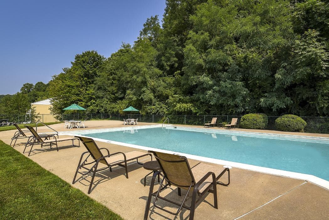 Images Norwood House Apartments