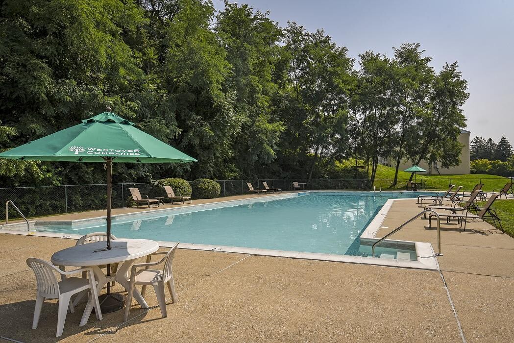 Images Norwood House Apartments