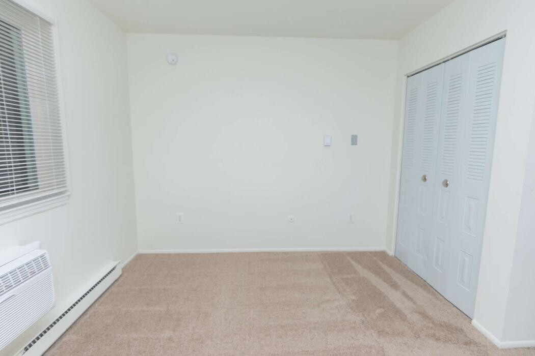 Images Norwood House Apartments