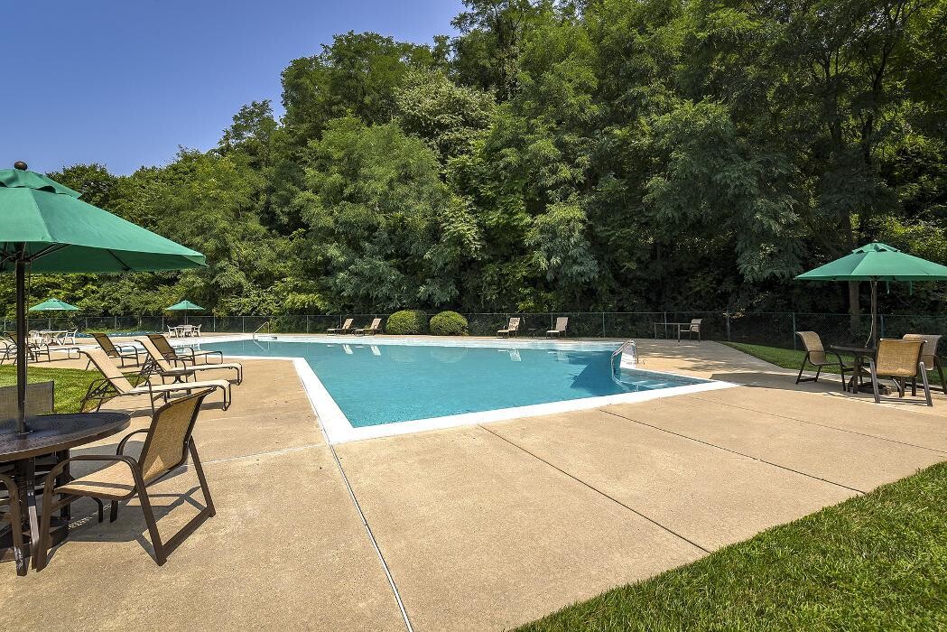 Images Norwood House Apartments