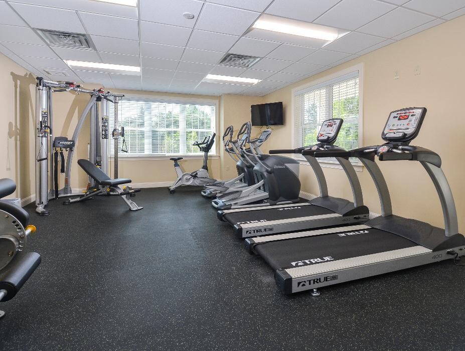 Images Norwood House Apartments