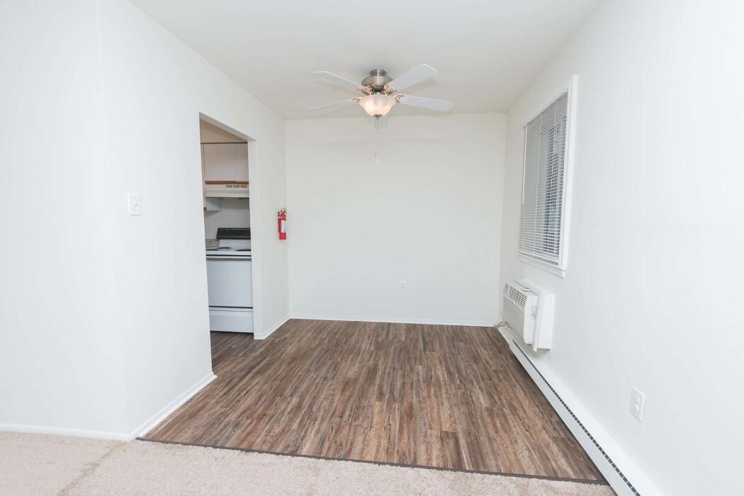 Images Norwood House Apartments