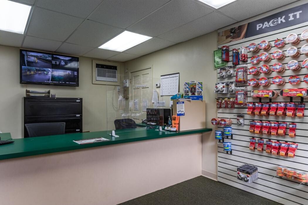 Images Stor-N-Lock Self Storage
