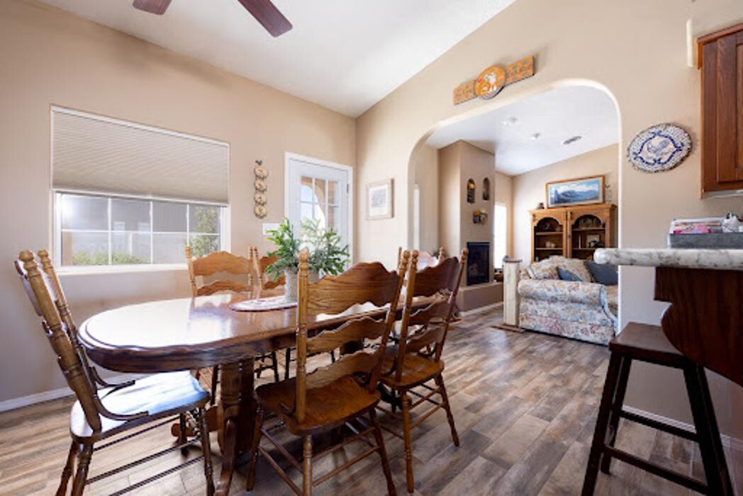 Images American Dream Realty: David Karst