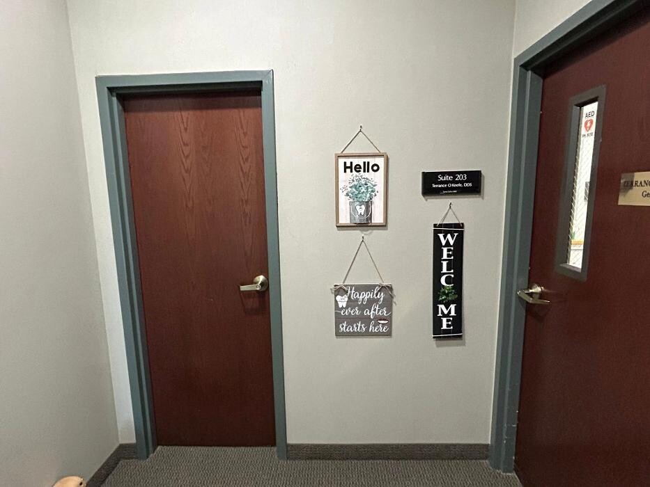 Images Terrance J. O'Keefe, DDS
