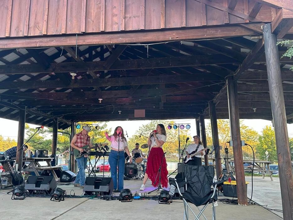 Images Woodside Lake Park