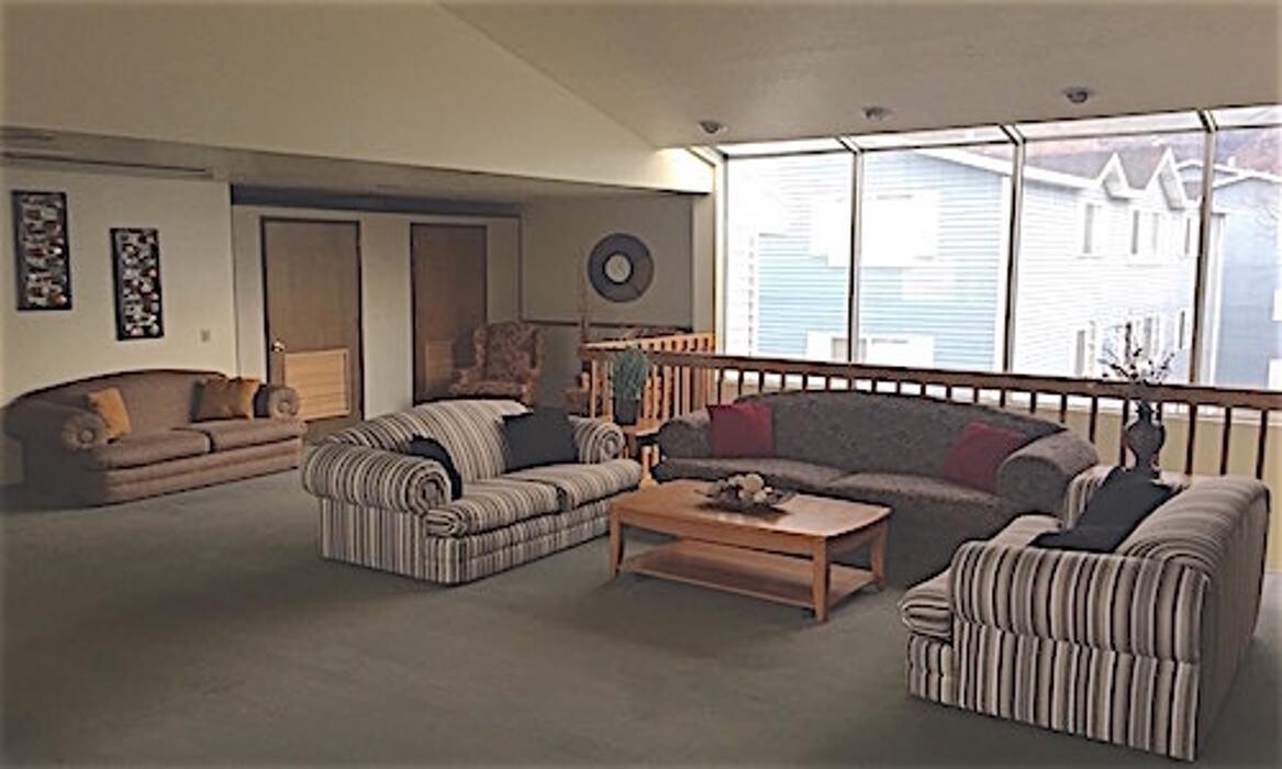 Images Carriage Cove Apartments