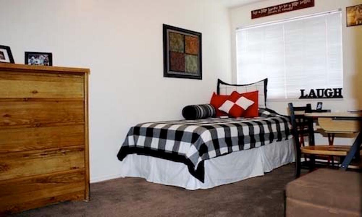 Images Carriage Cove Apartments