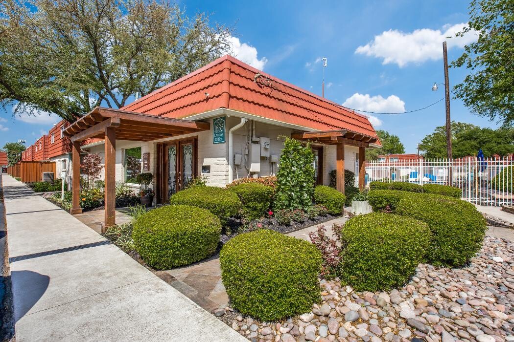 Images Tucasa Townhomes