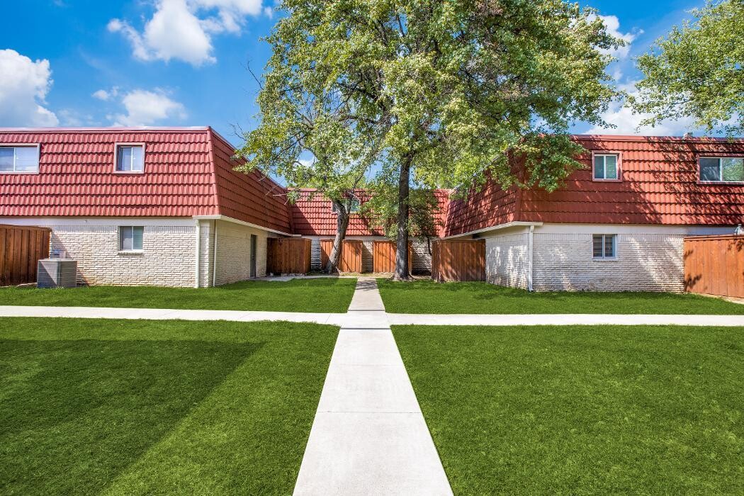 Images Tucasa Townhomes