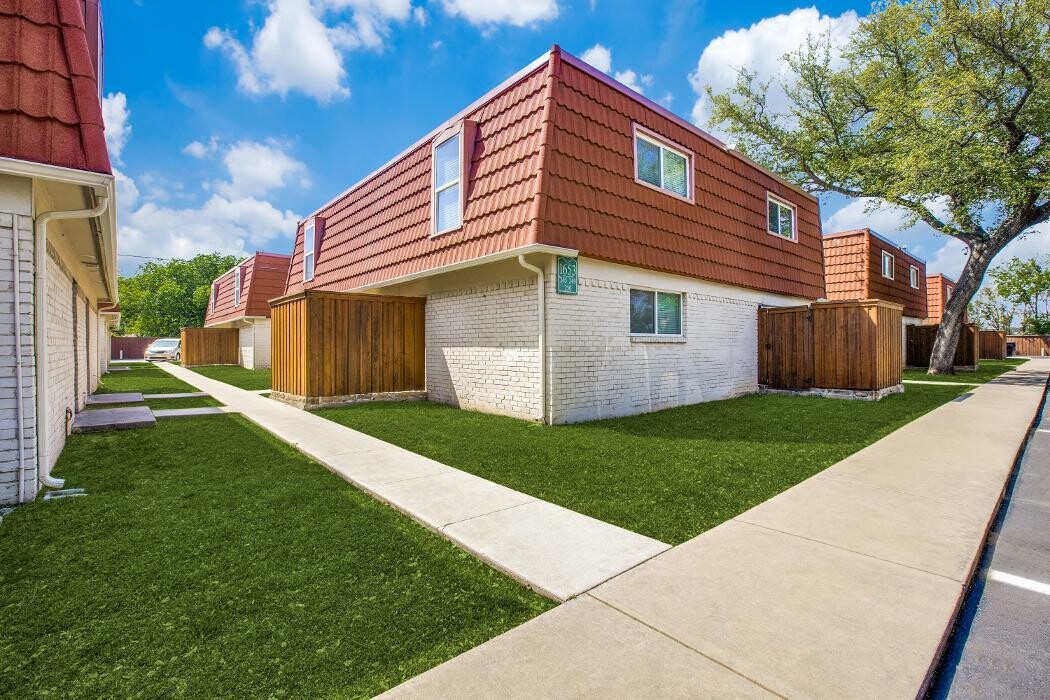 Images Tucasa Townhomes