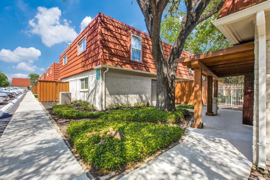 Images Tucasa Townhomes