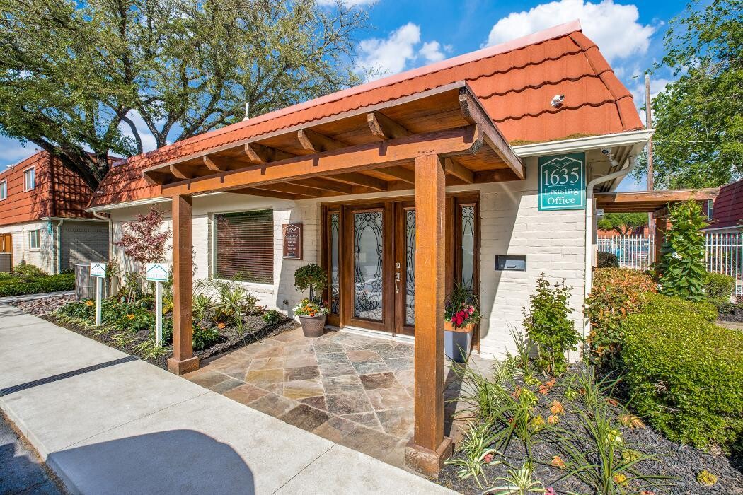 Images Tucasa Townhomes