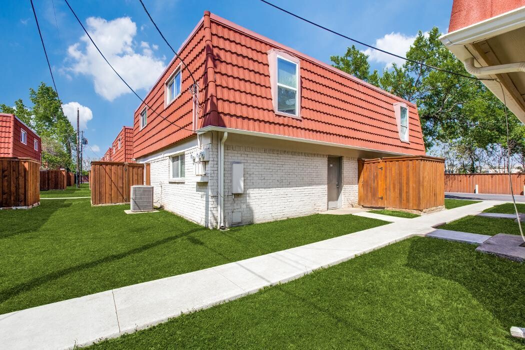 Images Tucasa Townhomes