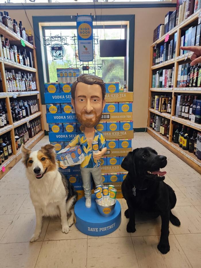 Images T & R Wines & Liquors