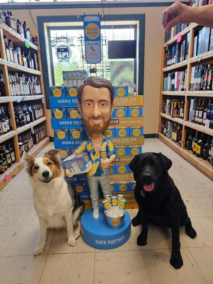 Images T & R Wines & Liquors