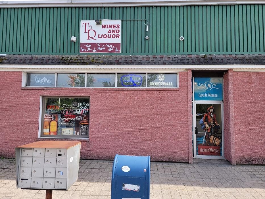 Images T & R Wines & Liquors