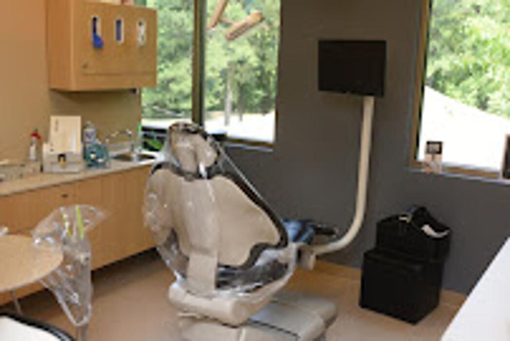Images Beverly Thurmond, DDS