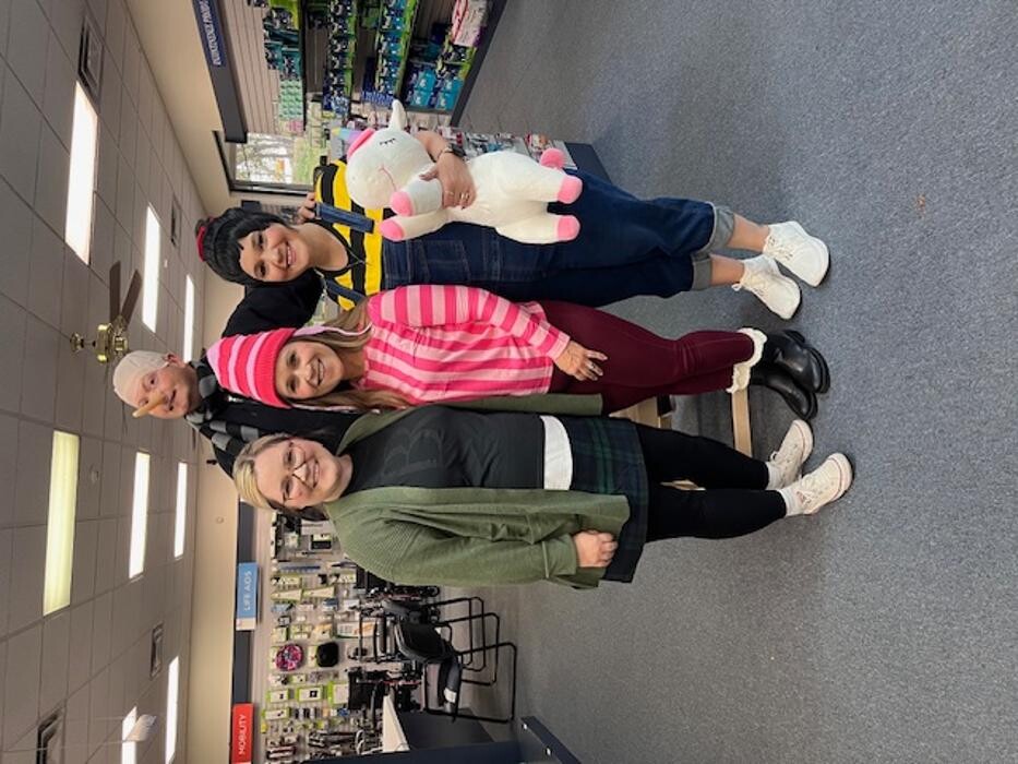 Images Capital Pharmacy & Medical Equipment