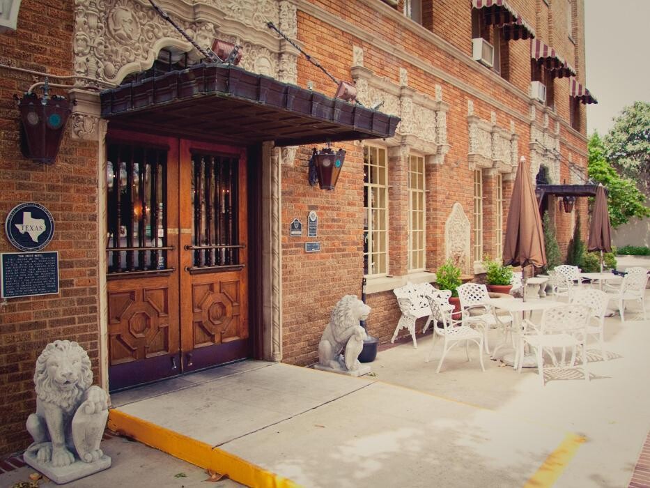 Images The Faust Hotel