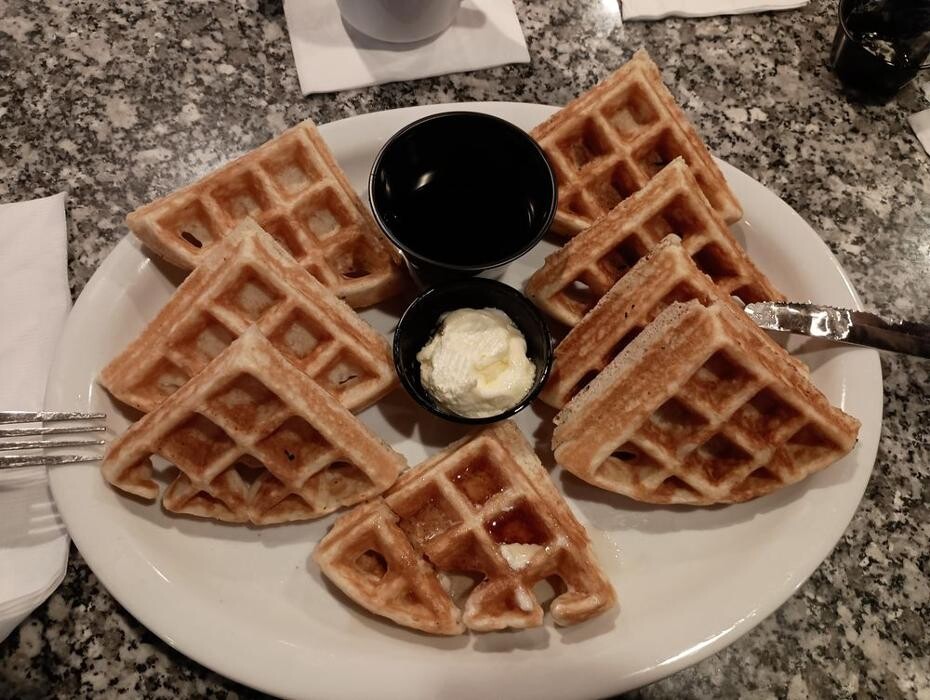 Images The Burg Sports Grill