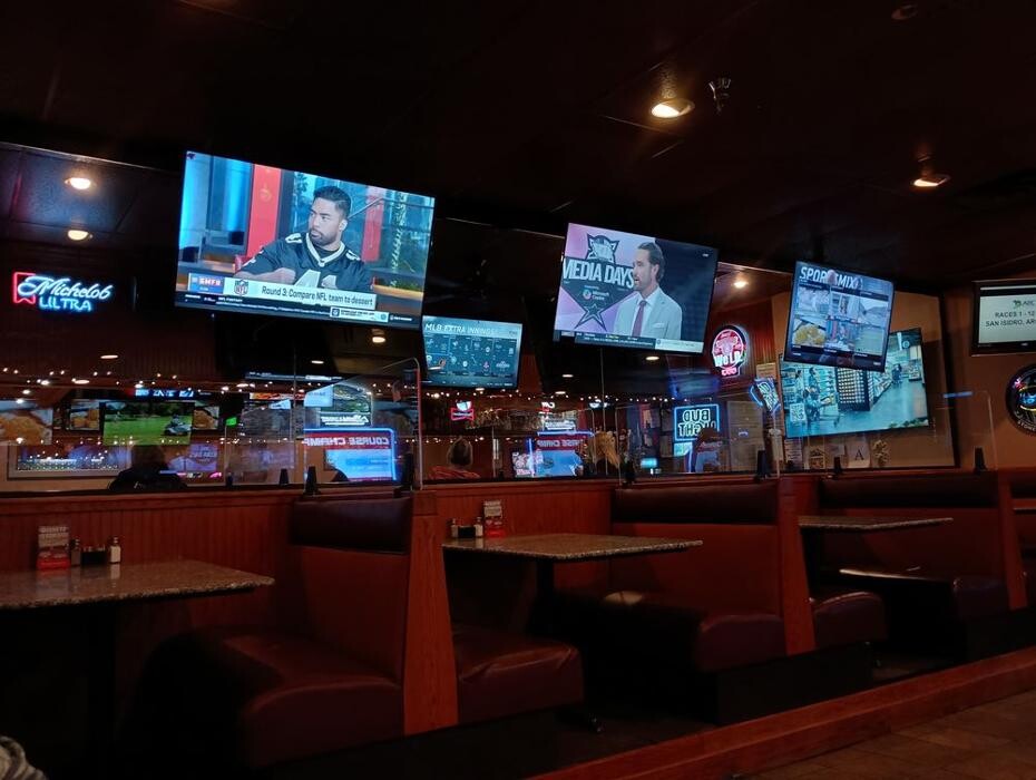 Images The Burg Sports Grill