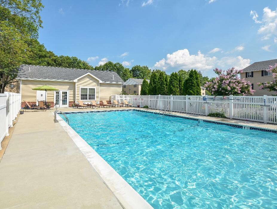 Images Cedar Tree Apartments