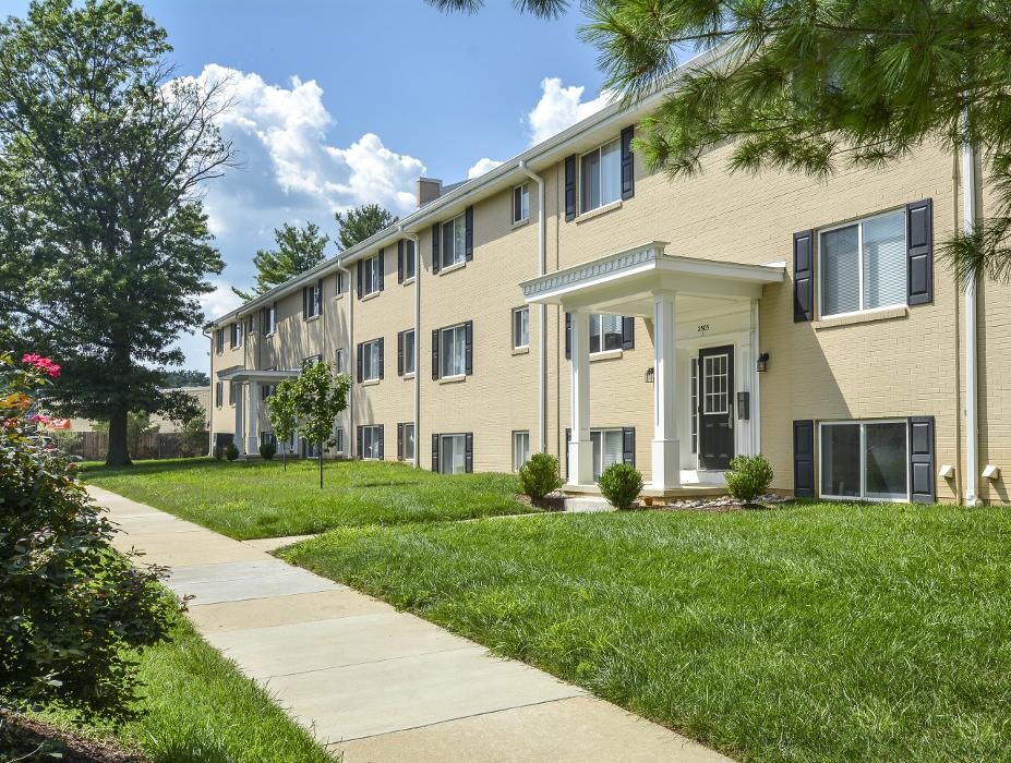 Images Cedar Tree Apartments