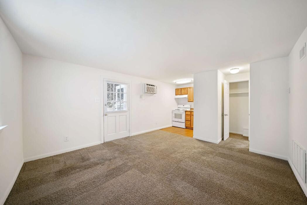 Images Cedar Tree Apartments